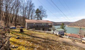 491 Lake Side Rd, Addison, PA 15411