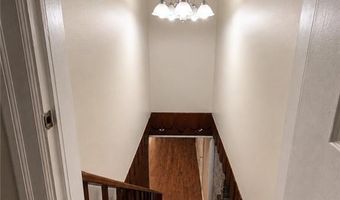 44 Pavilion Ave, Cranston, RI 02920