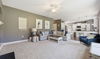 7808 Lagenaria Dr, Angier, NC 27501