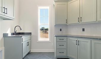 16587 Olive St, Basehor, KS 66007