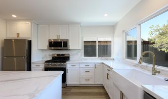 8686 Perseus Rd, San Diego, CA 92126