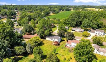 1055 Thomas Dr, Ashland, OH 44805