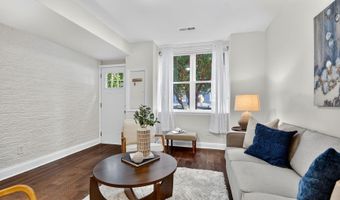 1027 6TH St NE, Washington, DC 20001