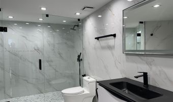 3500 Mystic Pointe Dr 1107, Aventura, FL 33180