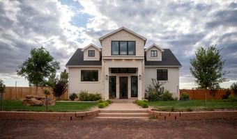 425 S PIONEER St, Colorado City, AZ 86021