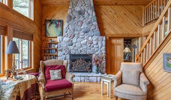 1116 Sand Lake Dr NW, Backus, MN 56435