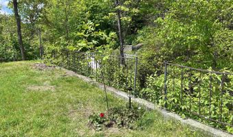 88 Mill Hl, Barnet, VT 05821
