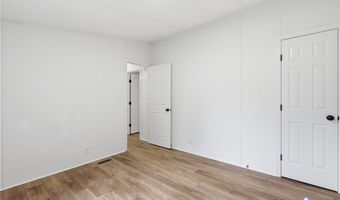 480 Coles Creek Ln, Arvonia, VA 23123