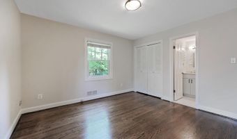 6109 CLEARWOOD Rd, Bethesda, MD 20817