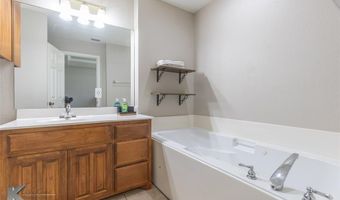 6670 Picadilly St, Abilene, TX 79606