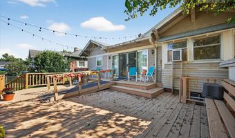 430 W Spring St, Bloomfield, IN 47424