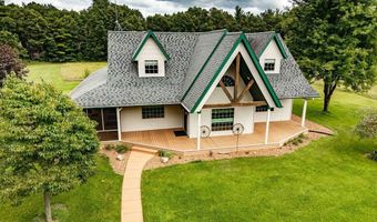 1647 Cottonville Ave, Arkdale, WI 54613