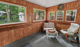 2727 Hampshire Rd, Ann Arbor, MI 48104