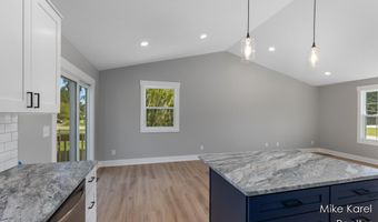 10613 68th Ave, Allendale, MI 49401