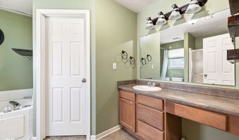 892 Flying Sun Dr, Avon, IN 46123