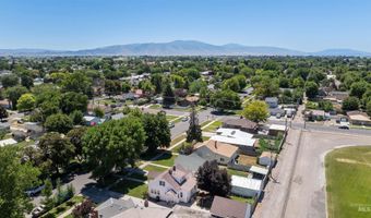 1518 Burton Ave, Burley, ID 83318