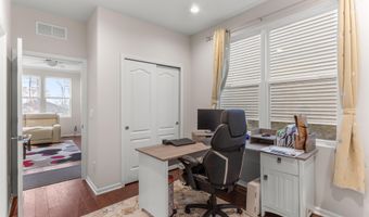 2825 Dillon Dr, Ann Arbor, MI 48105
