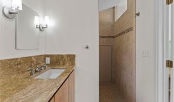 1711 W Church Rd, Alden, WI 54026