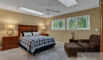 1941 SEMINOLE Rd, Atlantic Beach, FL 32233