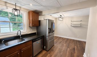 3107 MEMORIAL St, Alexandria, VA 22306