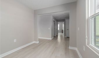 373 Pebble Creek Ct, Amherst, OH 44001