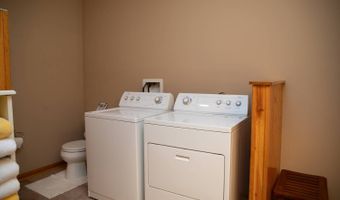 105 Firefly Ct, Altamont, MO 64620