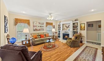 169 Prosperity Dr, Baxter, TN 38544