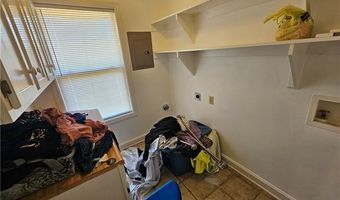 2027 JACKSON St, Alexandria, LA 71301