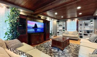 10 Stagecoach Ln, Amenia, NY 12501