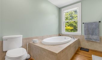110 Dean St, Belton, SC 29627
