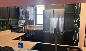 990 Ala Nanala St 28A, Honolulu, HI 96818