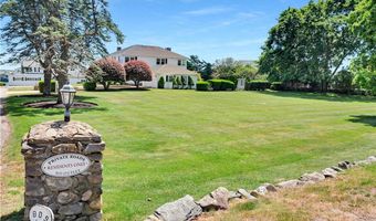 7 Jenckes Ct, Narragansett, RI 02882