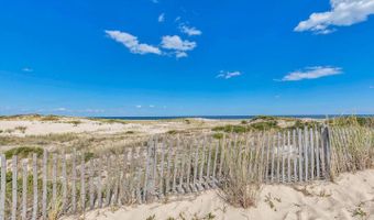 195 LAKESIDE Dr, Lewes, DE 19958