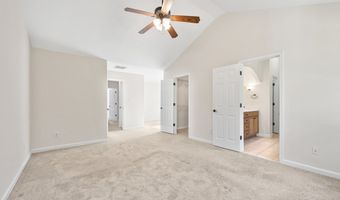 738 York View Dr, Auburn, GA 30011