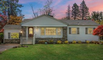 76 S Airmont Rd, Airmont, NY 10901