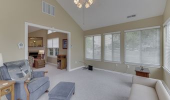 7304 Lake Lakota Pl 44, Indianapolis, IN 46217