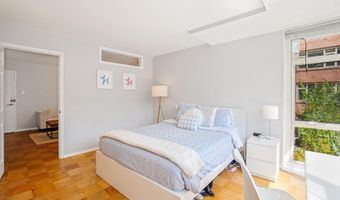 1545 18TH St NW 215, Washington, DC 20036