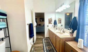 8770 W Ring Rd, Crescent Valley, NV 89821