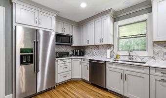 902 Grange Rd, Aynor, SC 29511