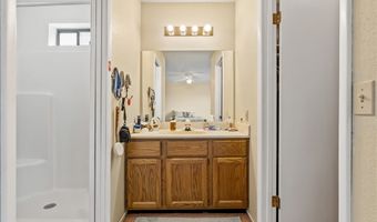 442 Riverfront Cir, Bullhead City, AZ 86442