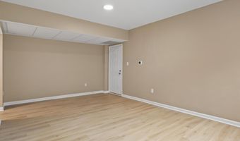 1909 KEY Blvd 11554, Arlington, VA 22201