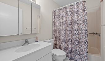 33 Eagle Rock Hl 33, Bethel, CT 06801
