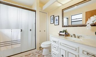 9832 Estrella Dr, Spring Valley, CA 91977