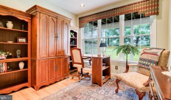 710 TALAMORE Dr, Ambler, PA 19002