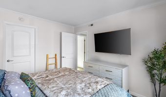 4021 Yankee Dr, Agoura Hills, CA 91301
