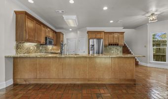 2004 Claudette Ct, Biloxi, MS 39531