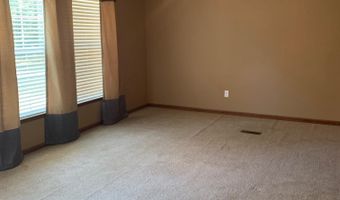21651 Holt Rd, Athens, AL 35613
