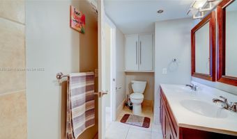 2851 NE 183rd St 817E, Aventura, FL 33160