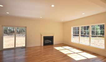 963 High Rd, Berlin, CT 06037