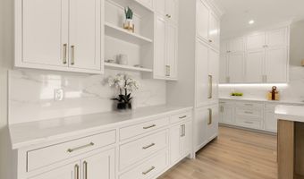 9512 FOREST Rd, Bethesda, MD 20814